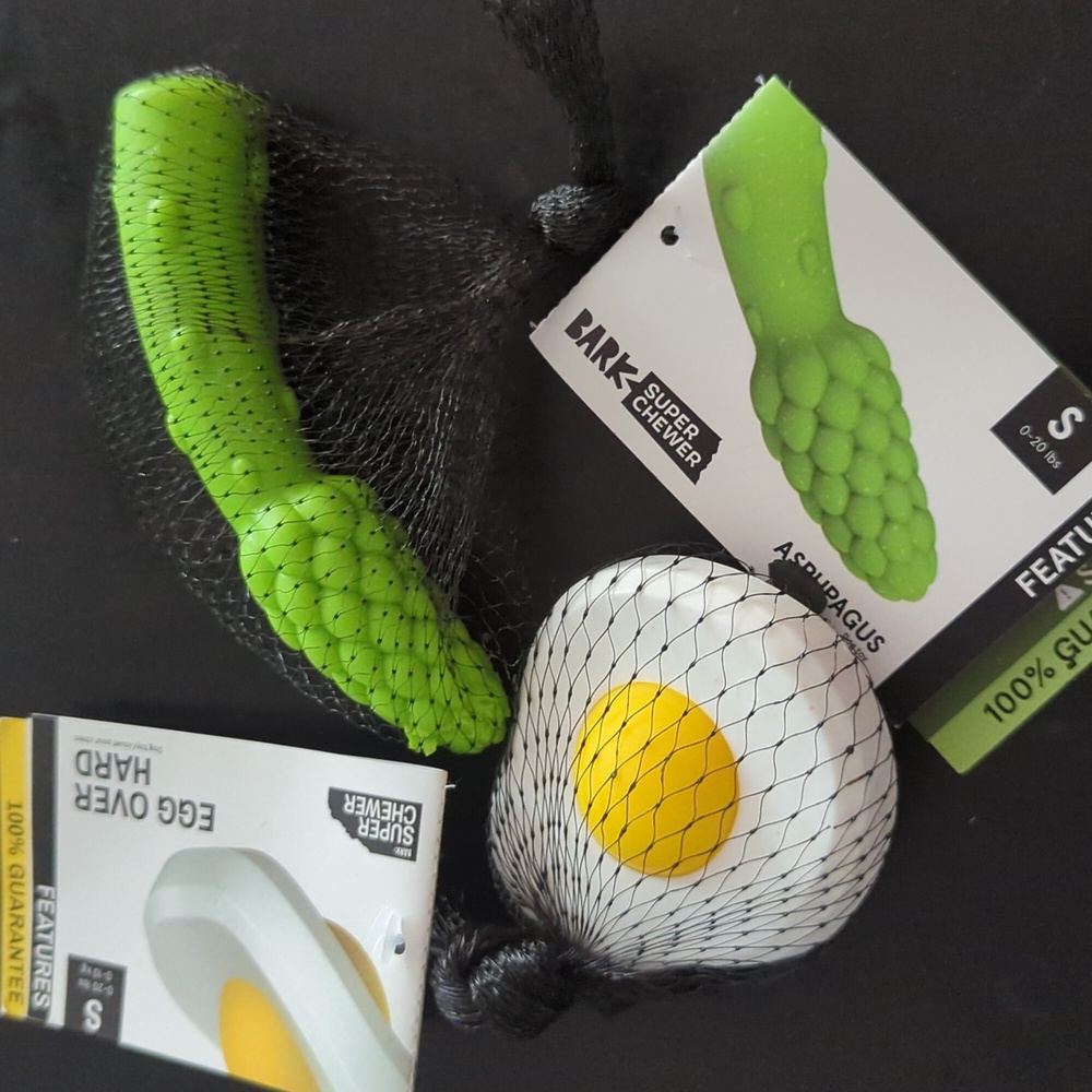 3 Bark box dog chews.  BL1